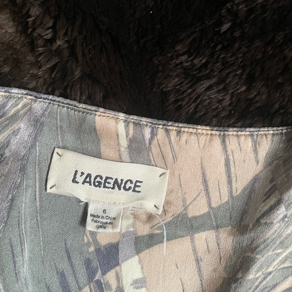 100% Silk L’Agence shorts size 6 - Picture 13 of 13